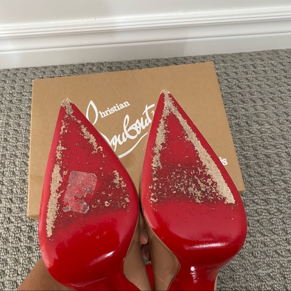 Christian Louboutin So Kate Heels - Picture 7 of 11